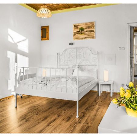 Welcoming 2Br Apt. Near Danube & Millenium Tower 维也纳 外观 照片